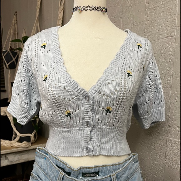 button up top - Picture 5 of 7